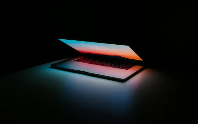 标识行业的客户类型：谁需要标识